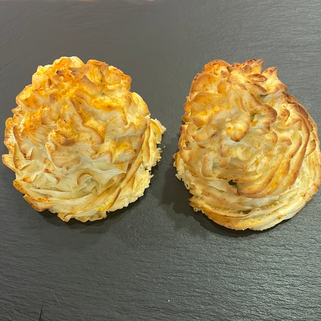 2 servings Duchess potatoes (2 large portions)