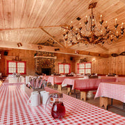 FAMOUS Gourmet 3-course Sugar Shack Meal Kit for 2-3 people