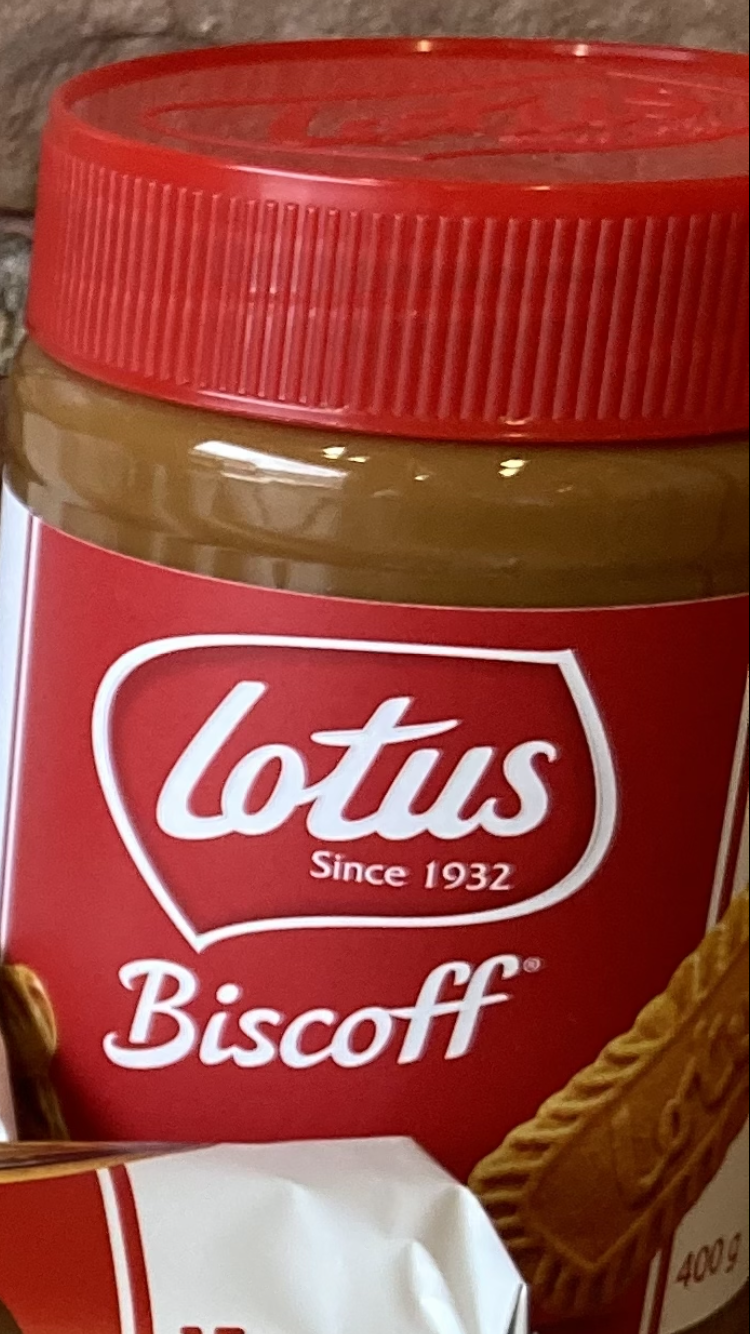 Biscoff Biscuits and Spread